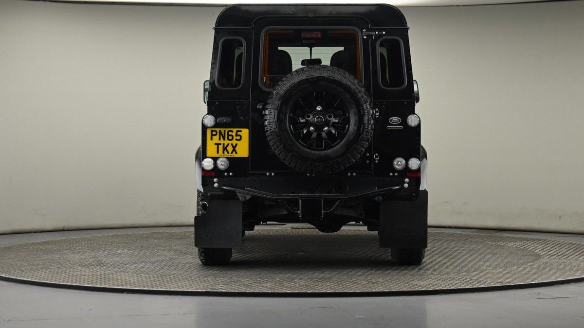 Land Rover Defender 90 Image 7