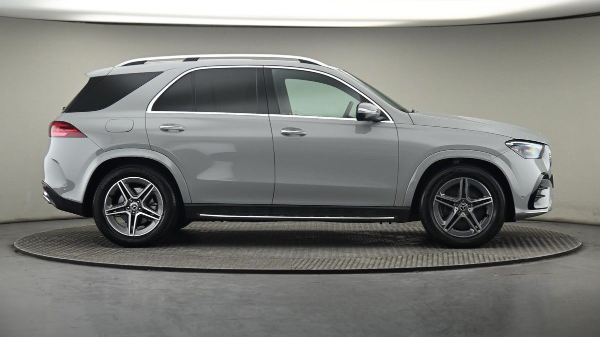 Mercedes-Benz GLE Image 6