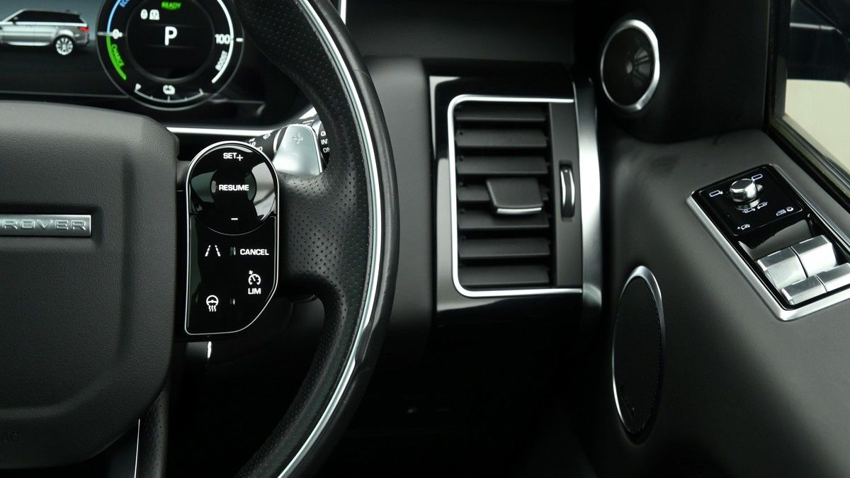 Land Rover Range Rover Sport Image 20