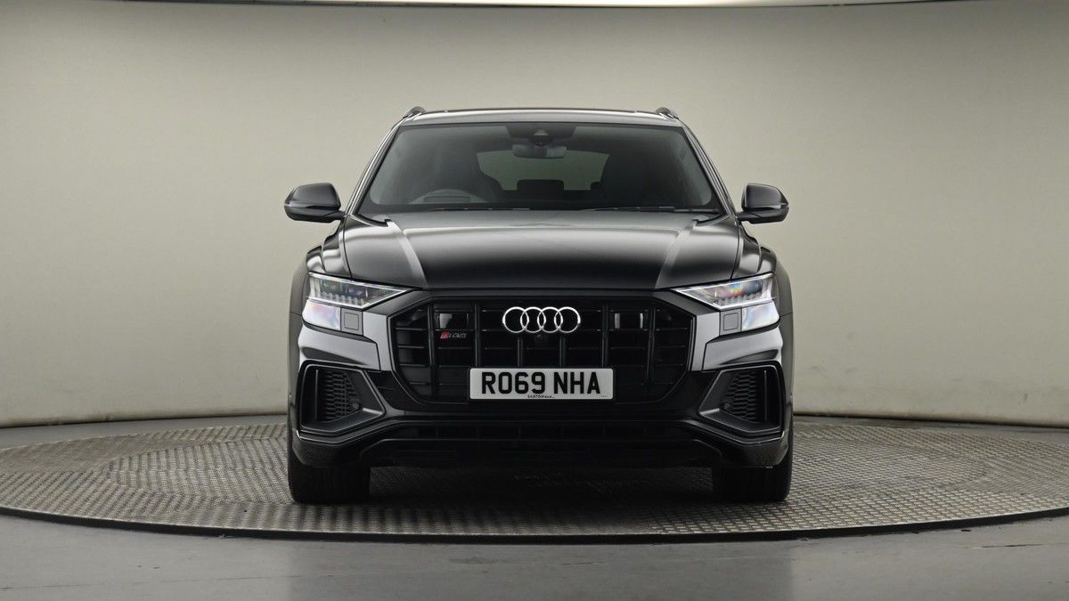 Audi SQ8 Image 7