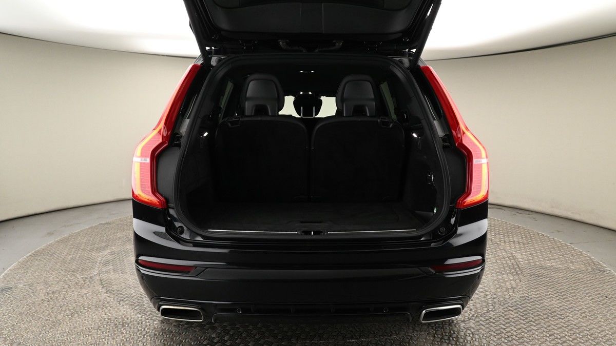 Volvo XC90 Image 12