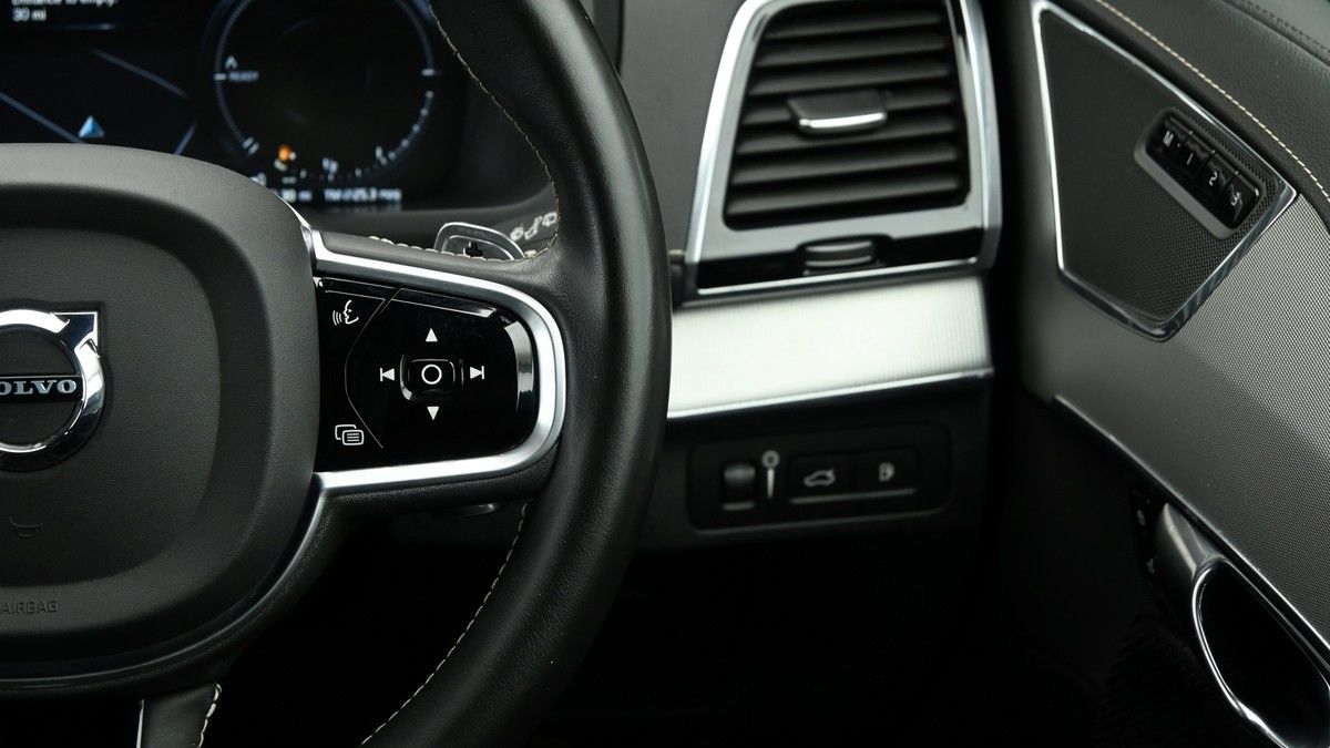 Volvo XC90 Image 20