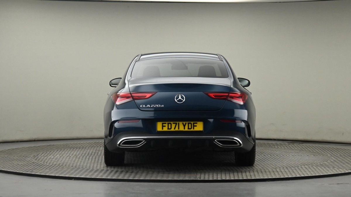 Mercedes-Benz CLA Image 7