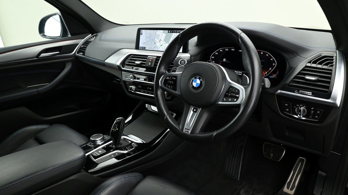 BMW X3 Image 2