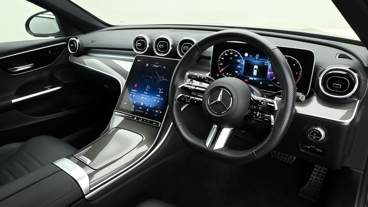 Mercedes-Benz C Class Image 2