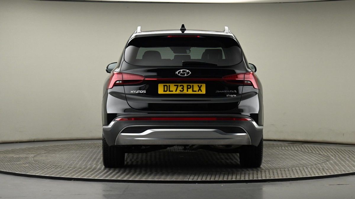 Hyundai Santa Fe Image 8