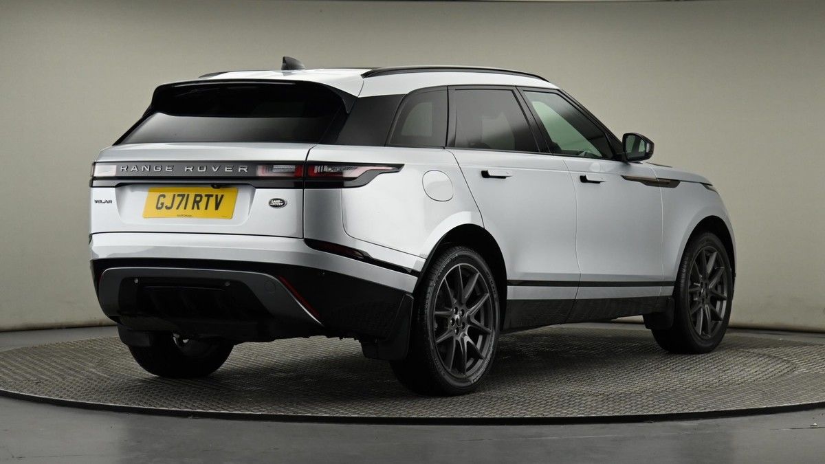 Land Rover Range Rover Velar Image 22