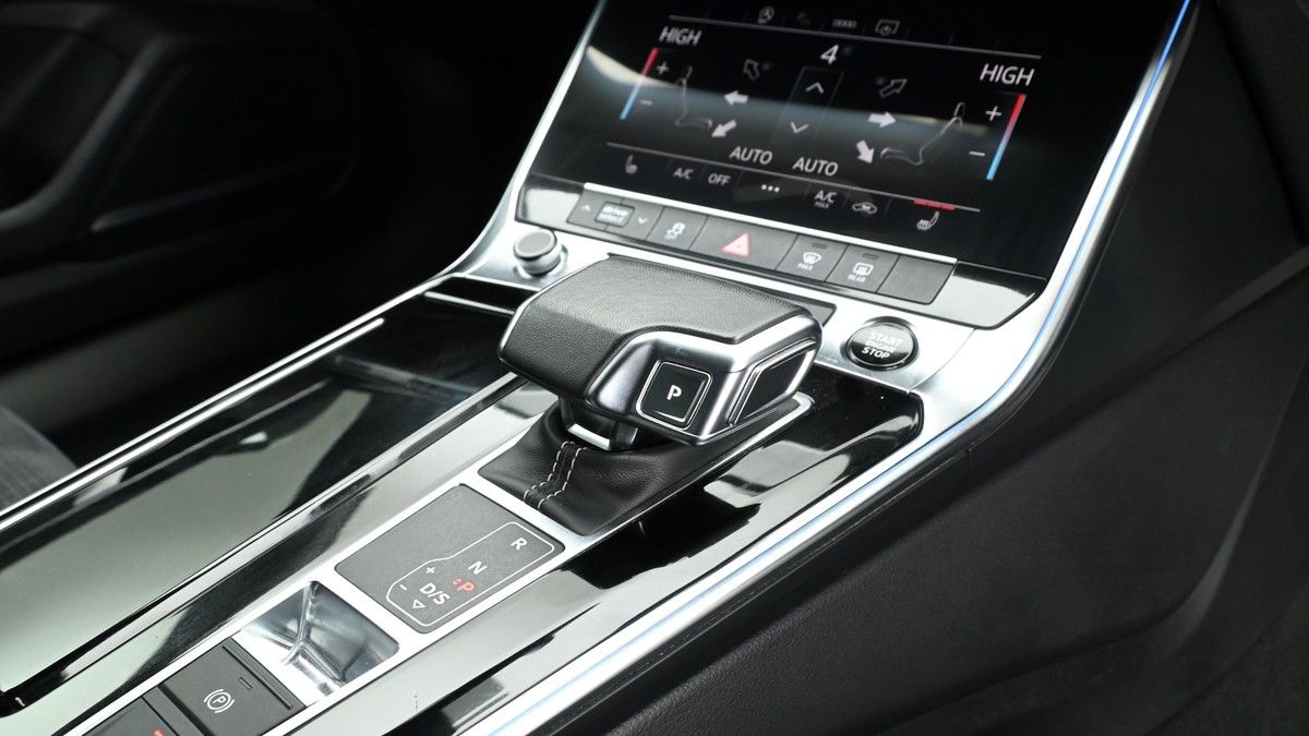 Audi A6 Saloon Image 15