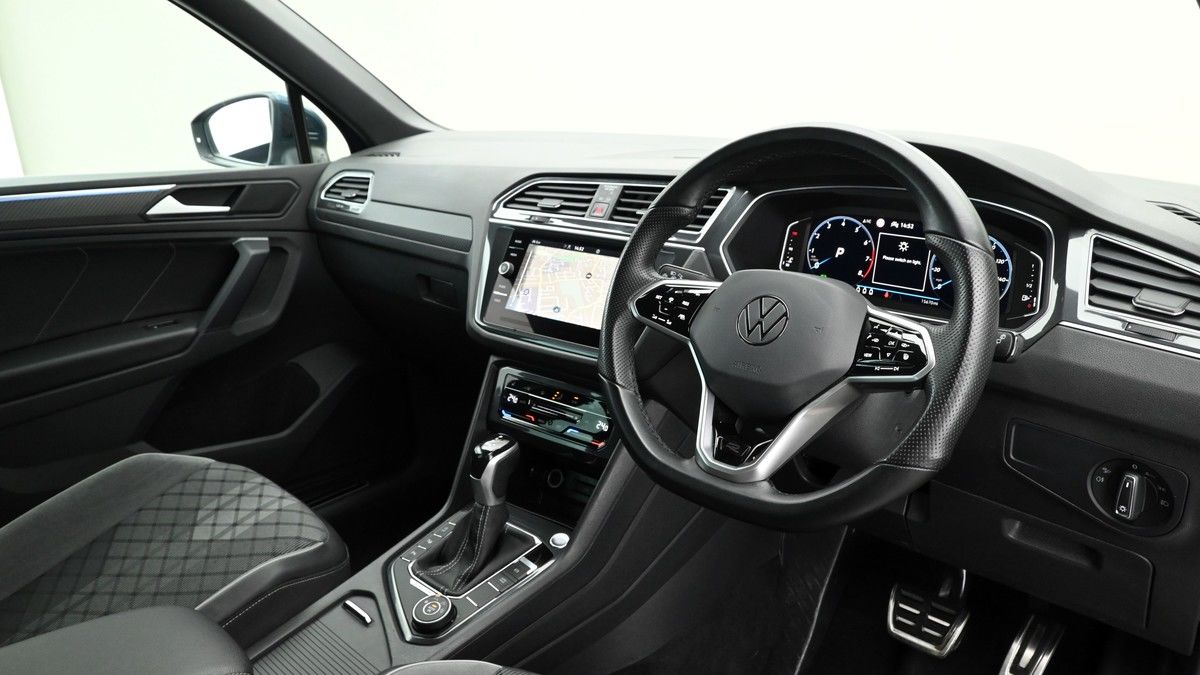 Volkswagen Tiguan Image 2