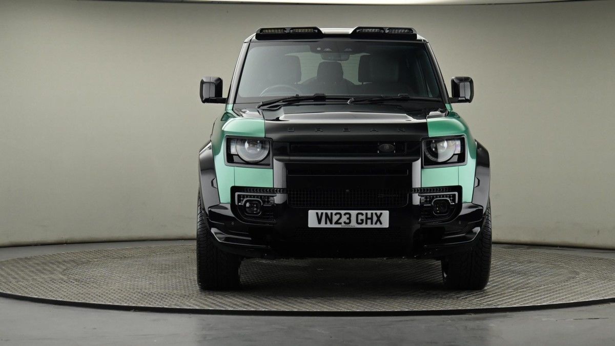 Land Rover Defender 90 Image 7