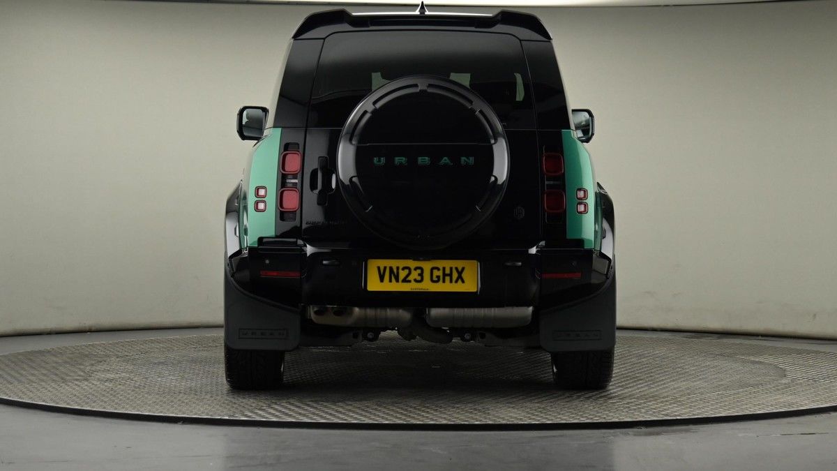 Land Rover Defender 90 Image 8