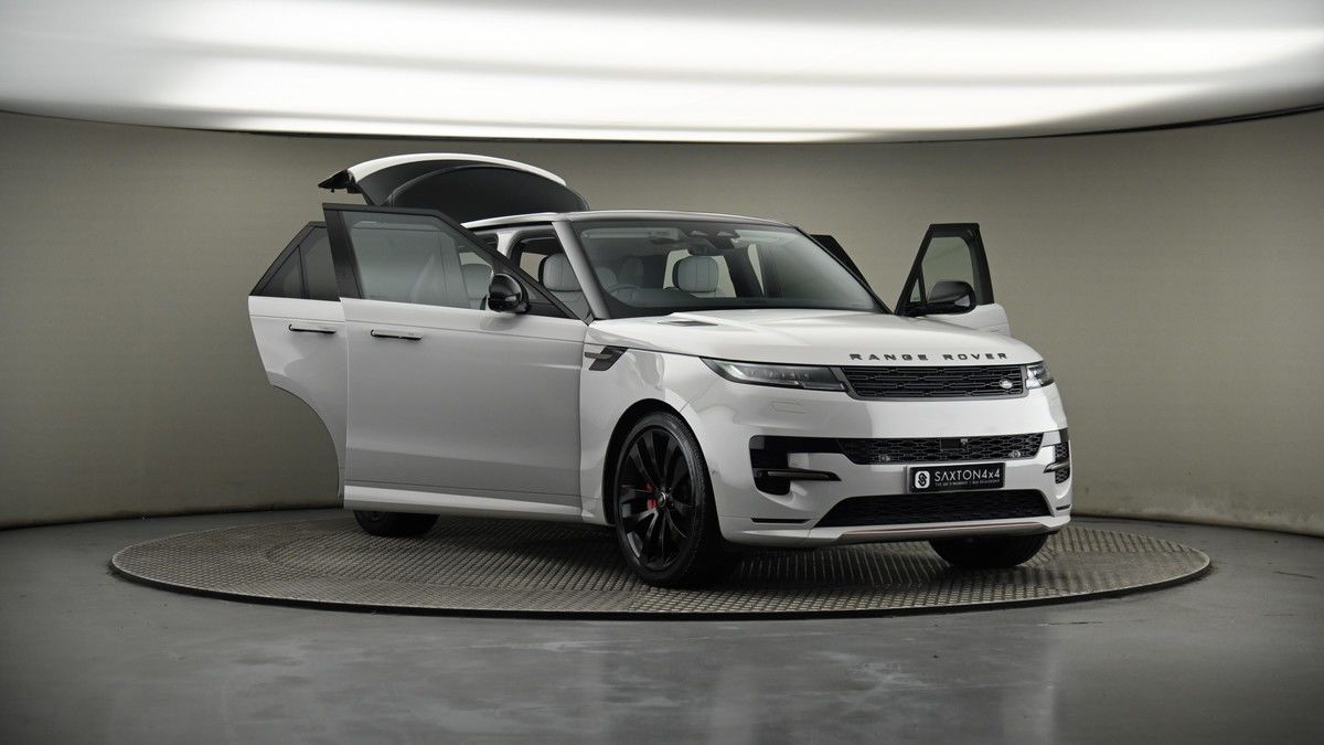 More views of Land Rover Range Rover Sport