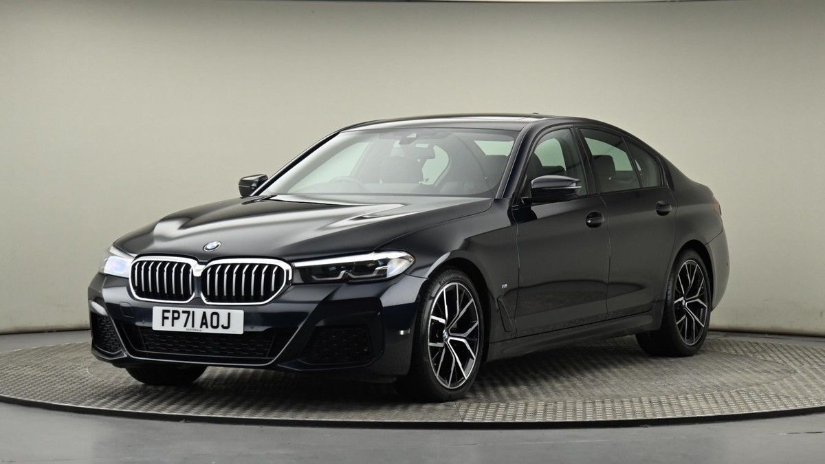 BMW 5 Series Image 26