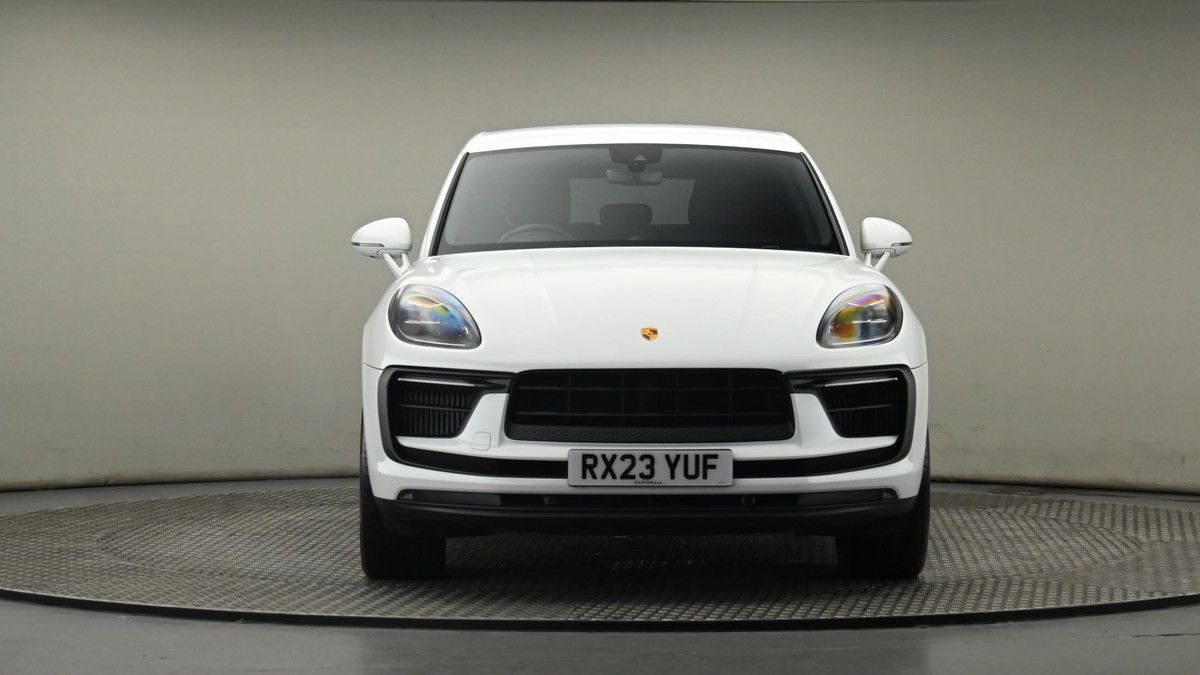 Porsche Macan Image 6