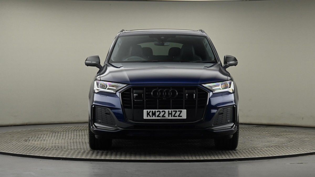 Audi Q7 Image 7