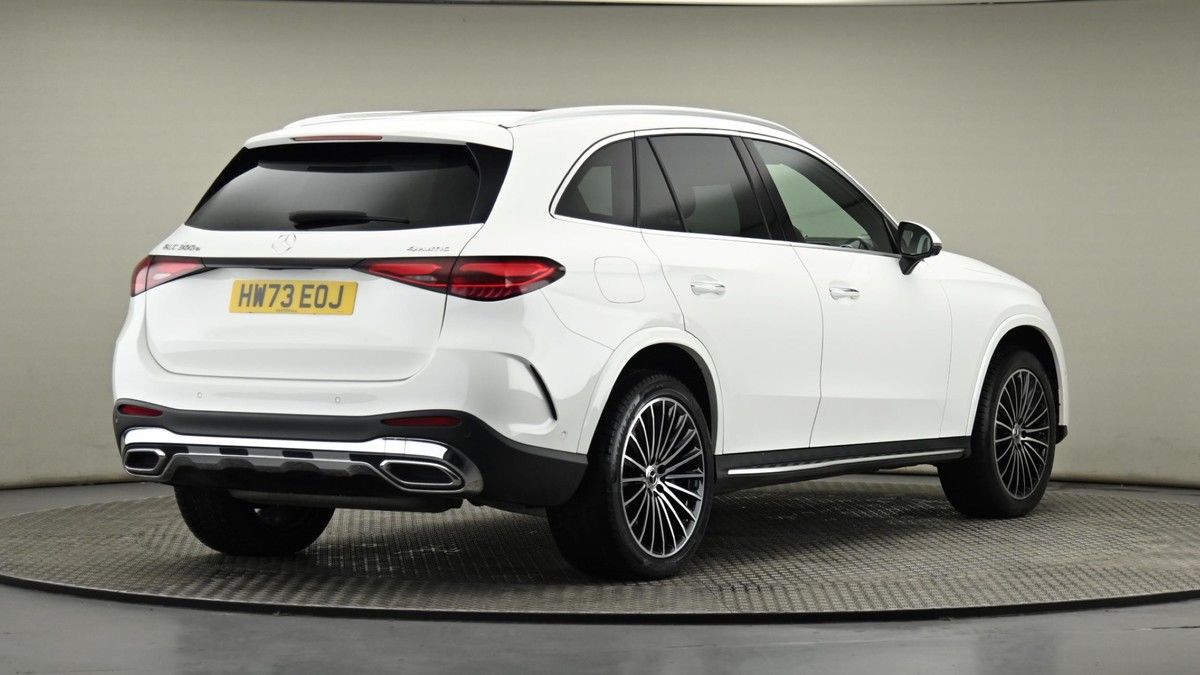 Mercedes-Benz GLC Image 6