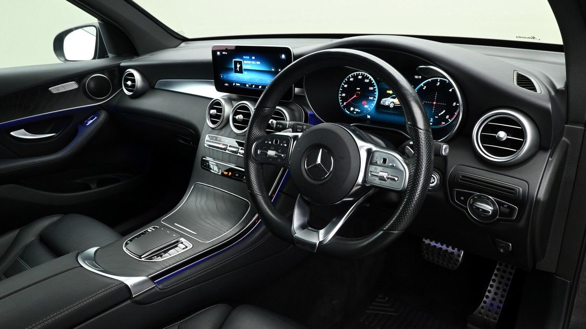 Mercedes-Benz GLC Image 2