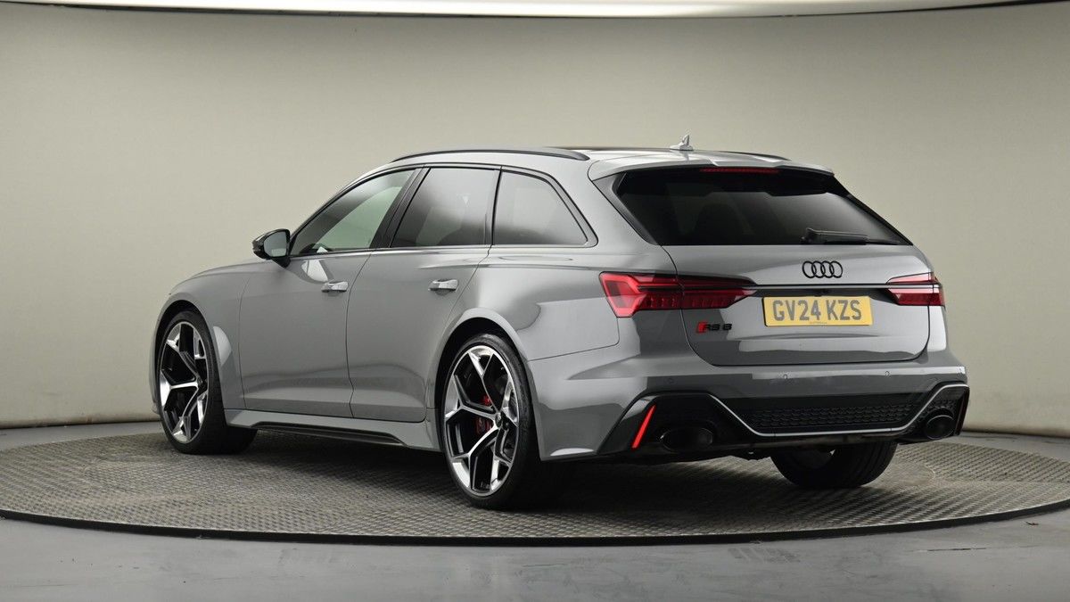 Audi RS6 Avant Image 13