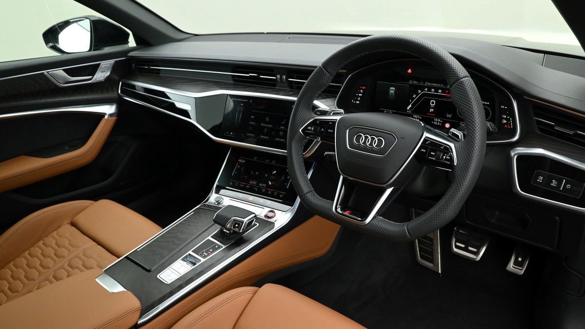 Audi RS6 Avant Image 2