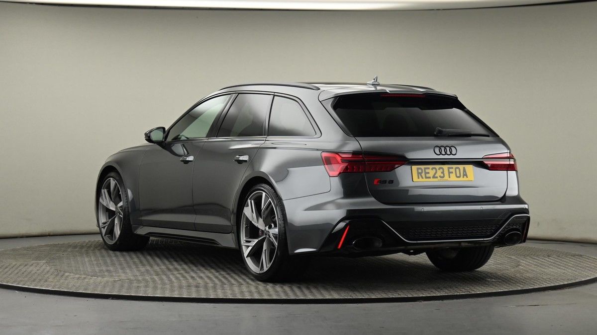 Audi RS6 Avant Image 14