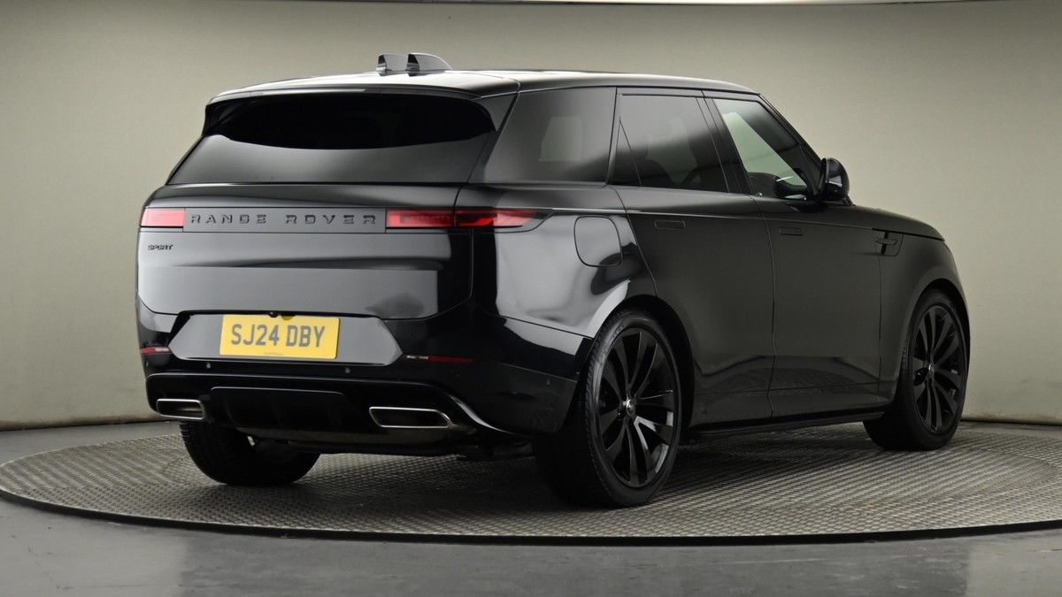 Land Rover Range Rover Sport Image 6