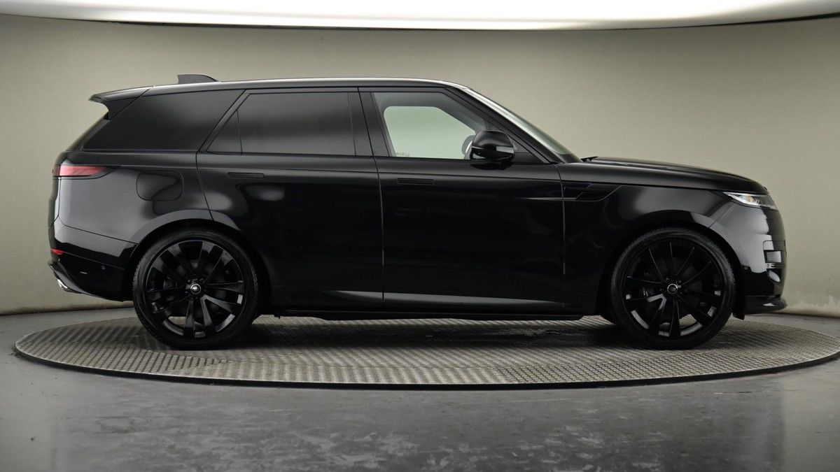 Land Rover Range Rover Sport Image 8