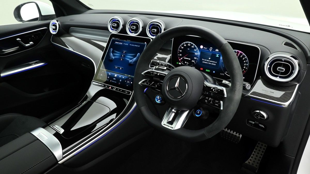 Mercedes-Benz GLC Image 2