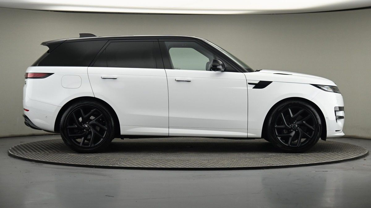 Land Rover Range Rover Sport Image 8