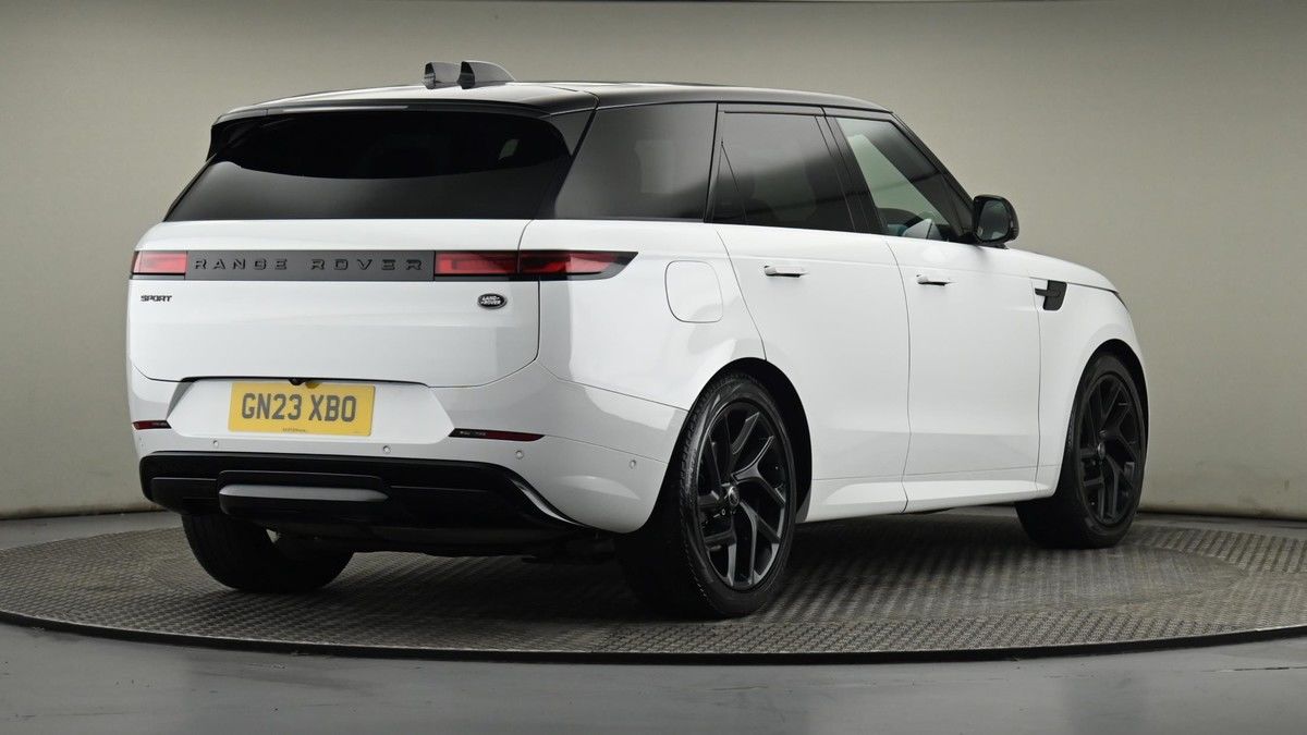 Land Rover Range Rover Sport Image 6