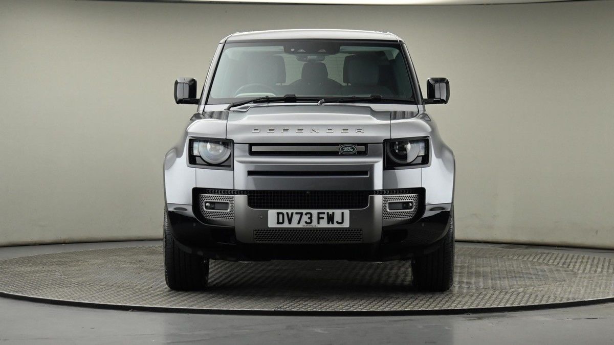 Land Rover Defender 90 Image 7