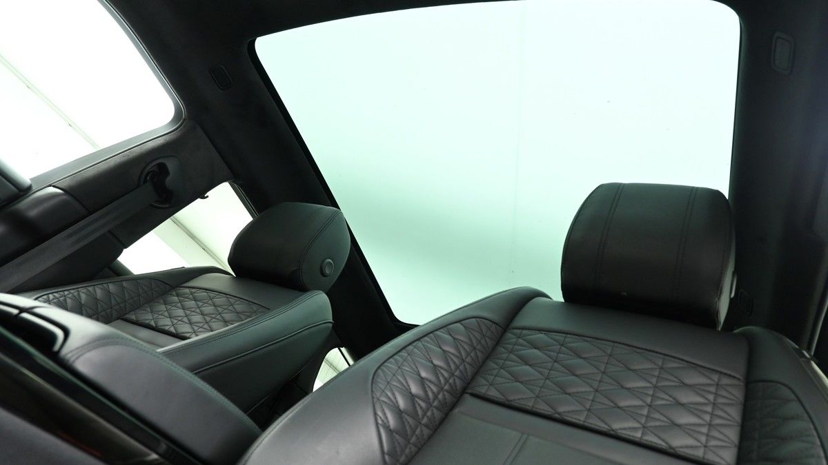 Land Rover Range Rover Evoque Image 2