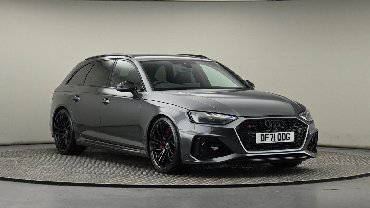 Audi RS4 Avant Image 26