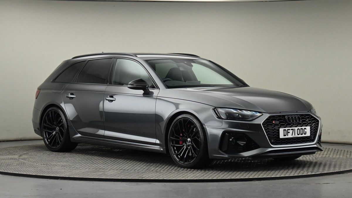 Audi RS4 Avant Sticky Header Image