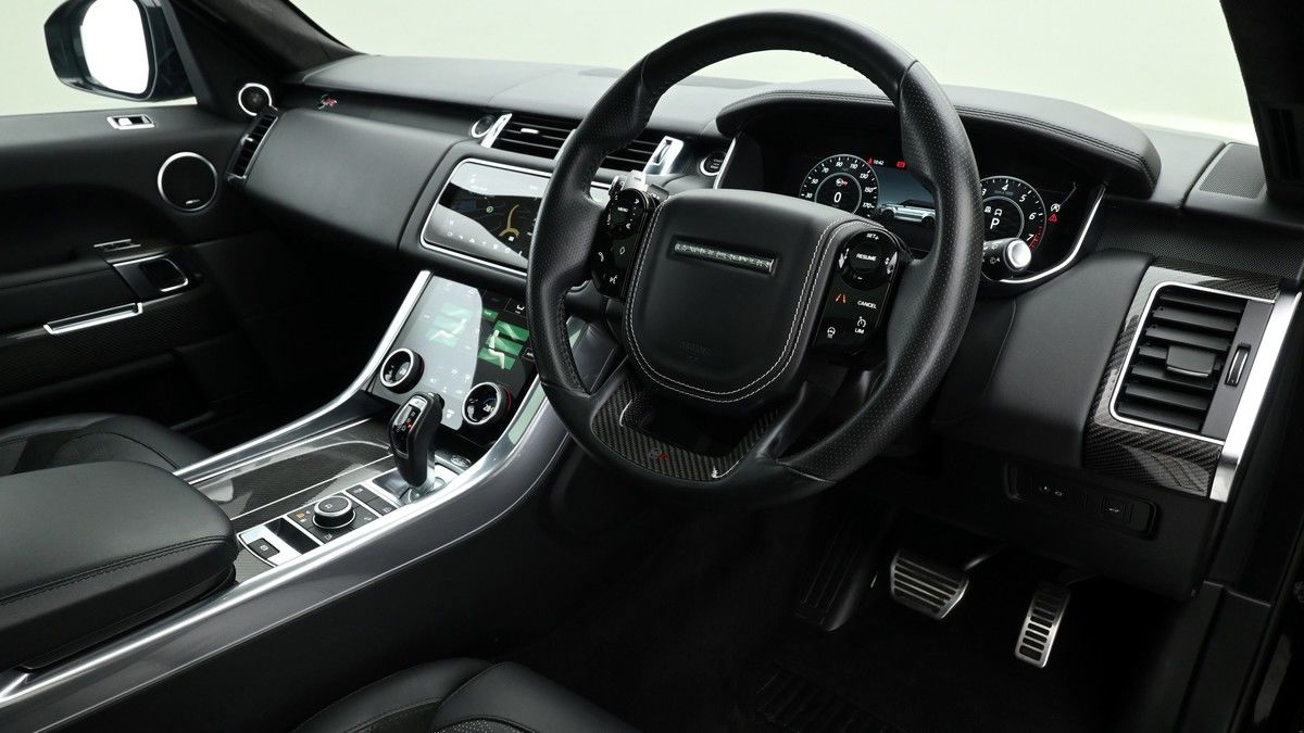 Land Rover Range Rover Sport Image 3