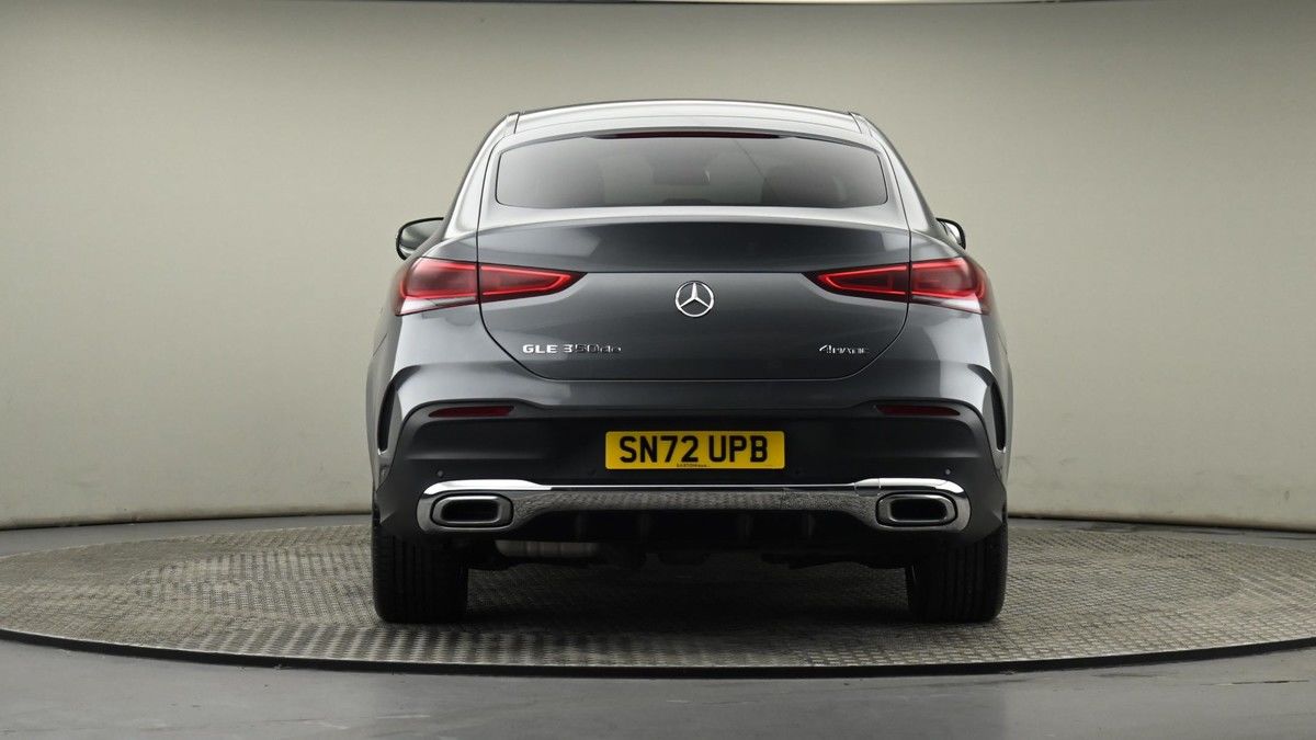 Mercedes-Benz GLE Image 8