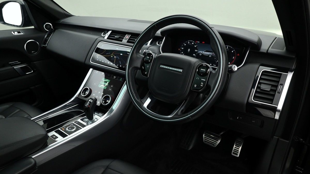 Land Rover Range Rover Sport Image 4