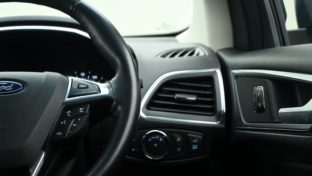 Ford Edge Image 16