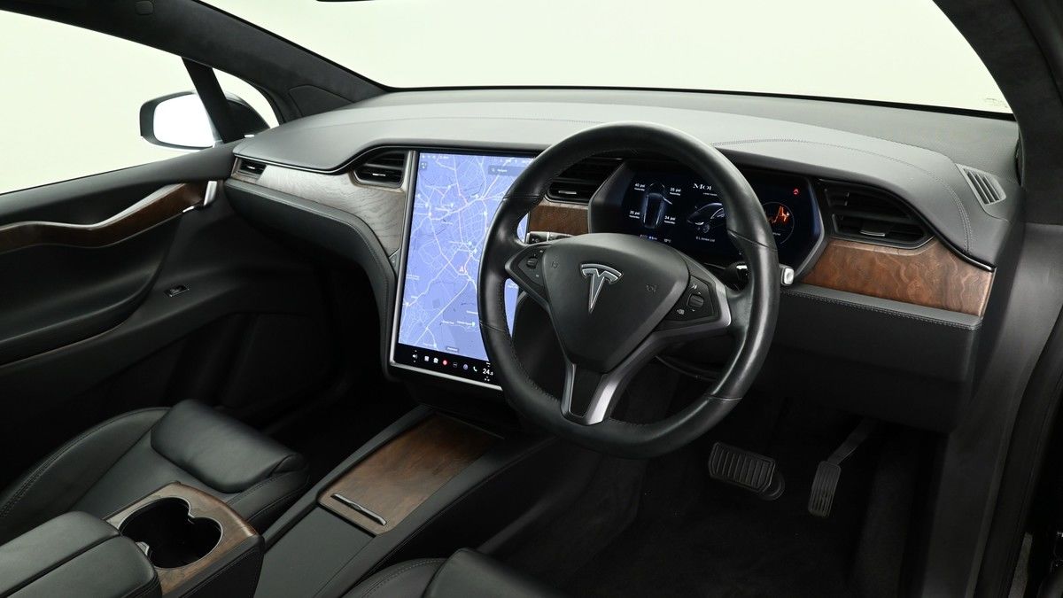 Tesla Model X Image 3