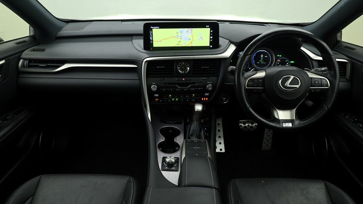 Lexus RX Image 14