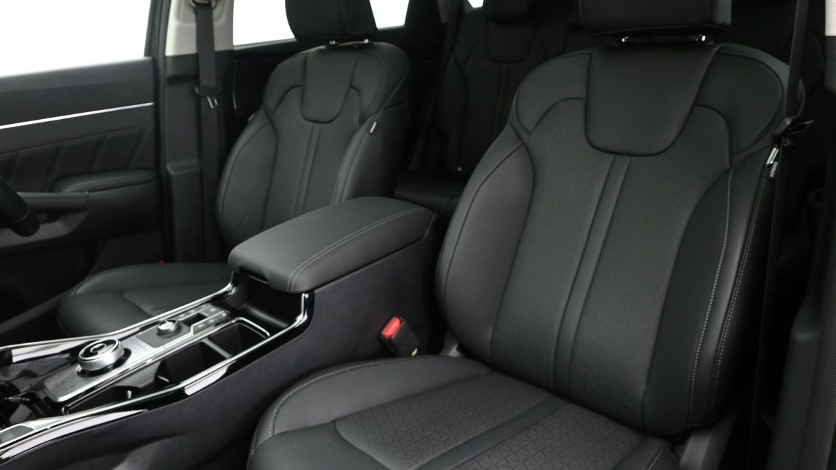 Kia Sorento Image 4