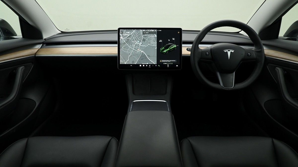 Tesla Model 3 Image 14