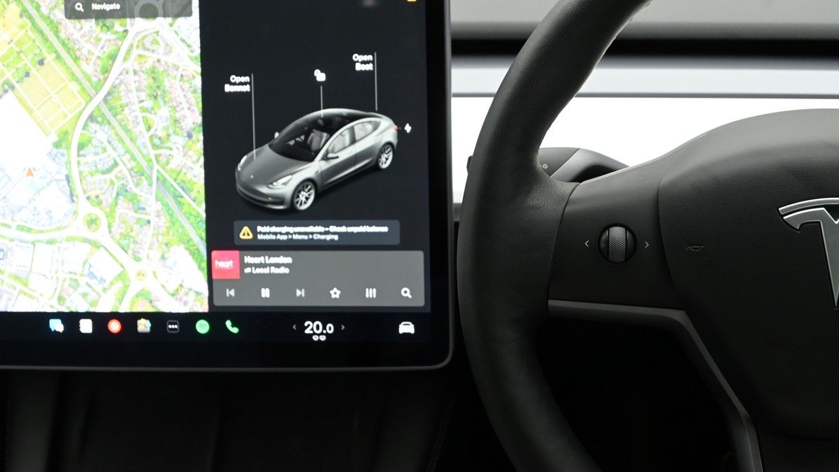 Tesla Model 3 Image 15