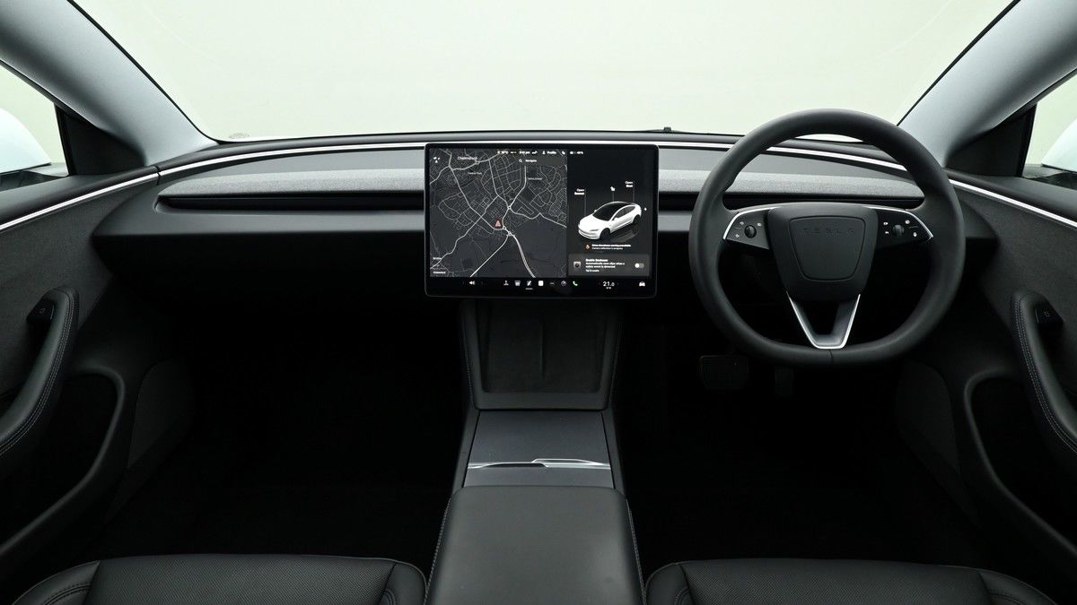 Tesla Model 3 Image 14