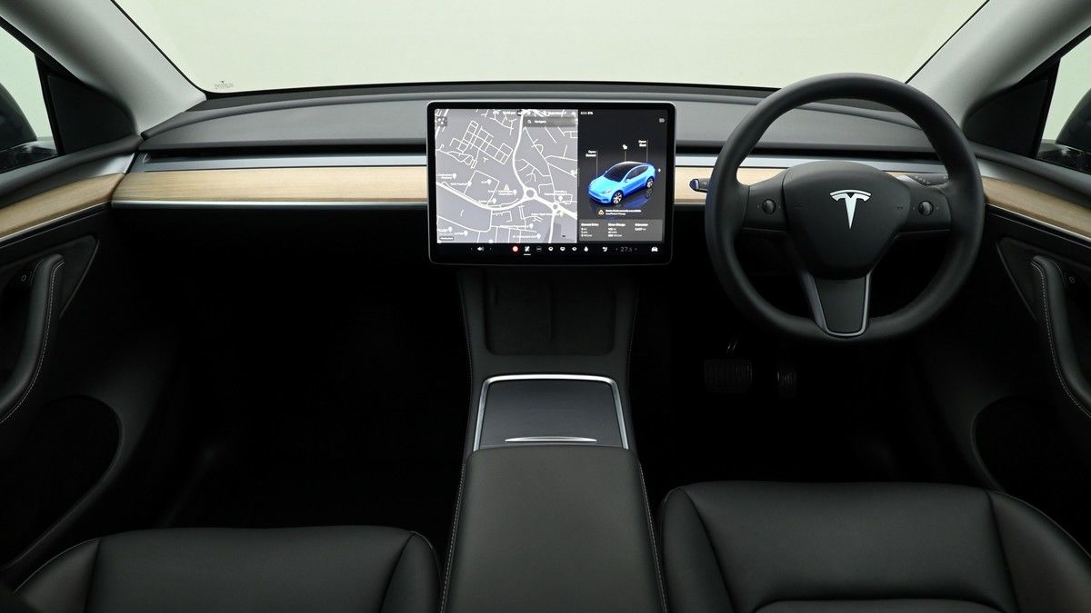 Tesla Model Y Image 14