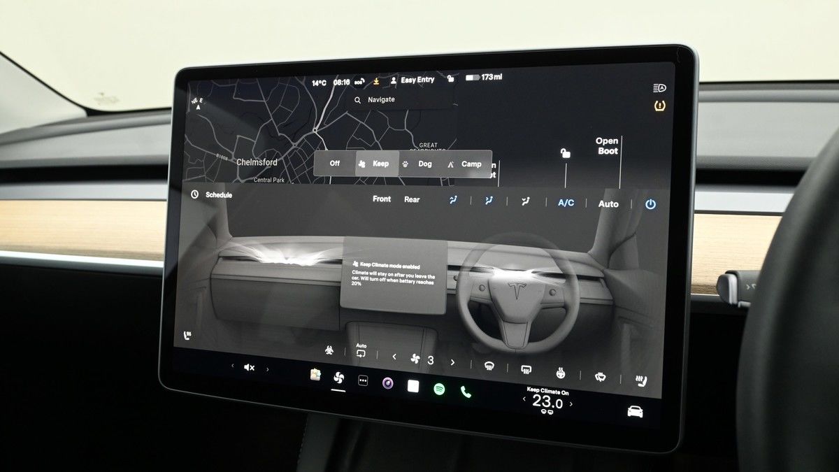 Tesla Model Y Image 12