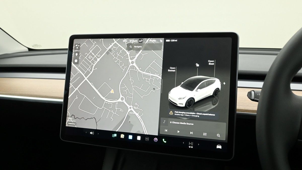 Tesla Model Y Image 11