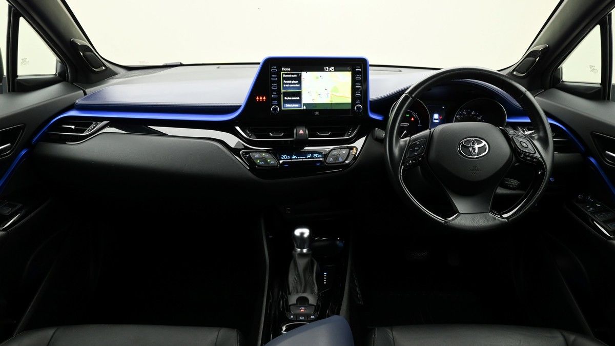 Toyota C-HR Image 14