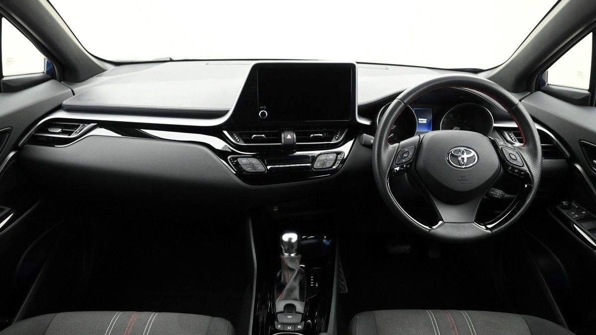 Toyota C-HR Image 14