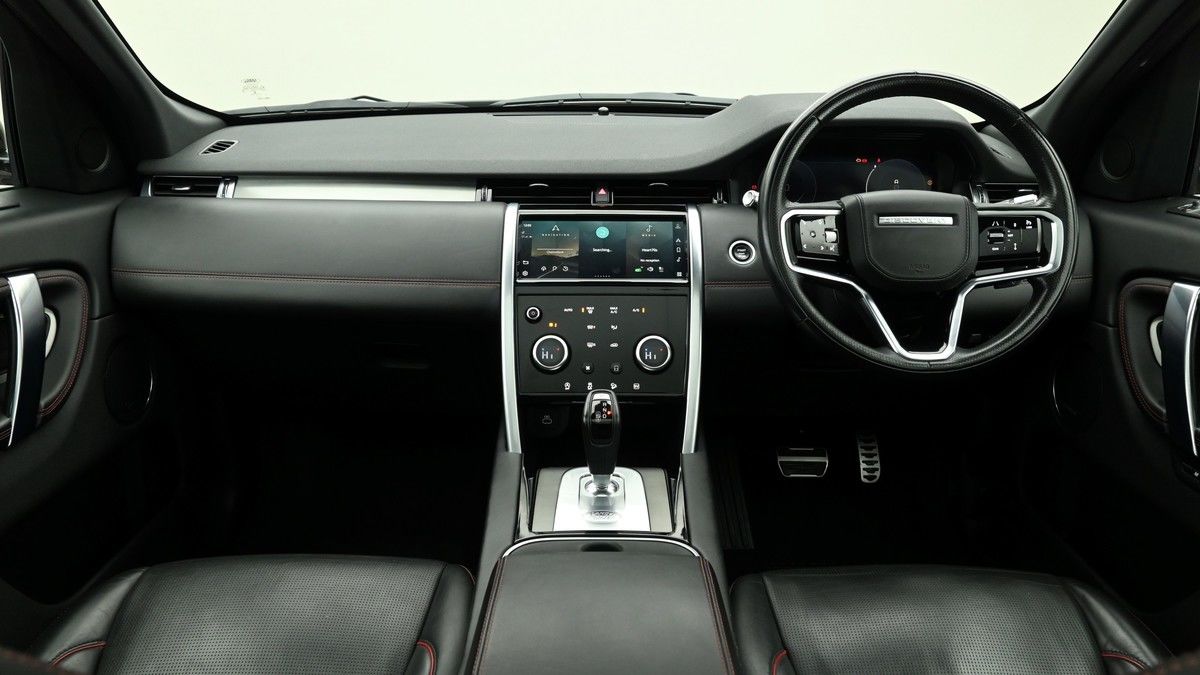 Land Rover Discovery Sport Image 14