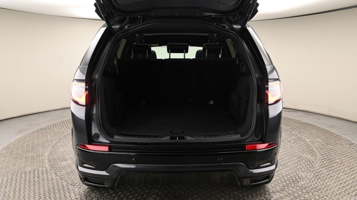 More views of Land Rover Discovery Sport